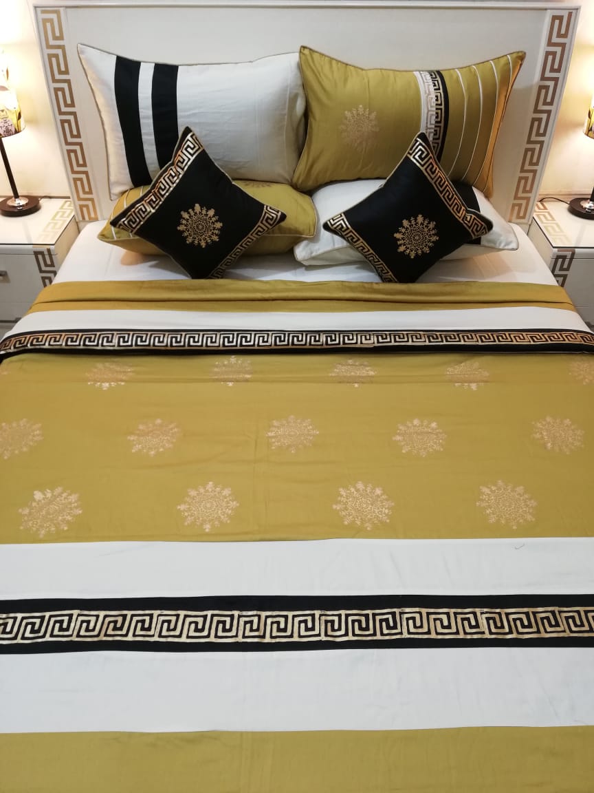 8-Piece Silk Satin Bridal Bedset with Exquisite Block Printing